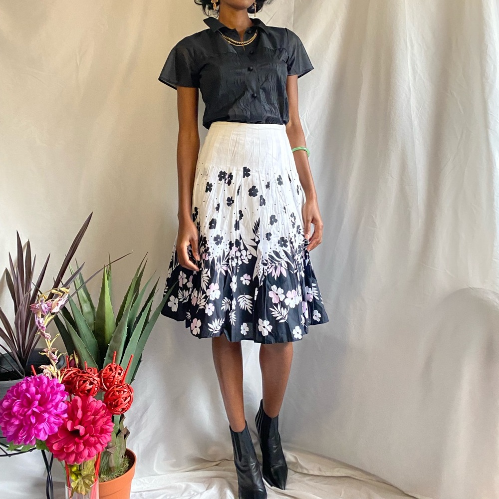 Floral print skirt